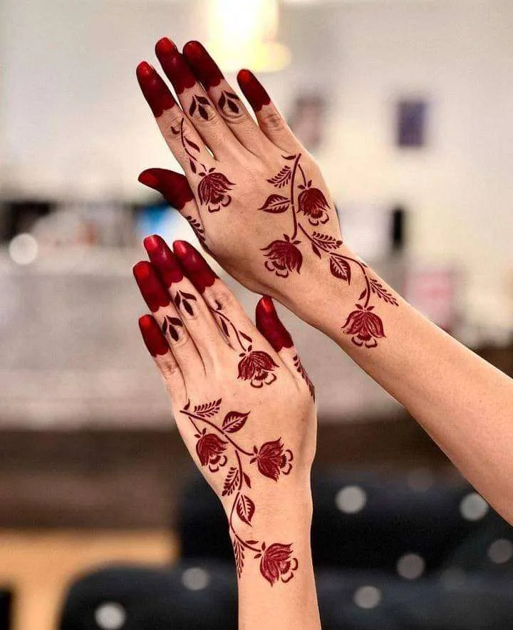 50+ Discover the Beauty of New Best Mehndi Design Picture Images for Hands and Feet 56 MEHNDI DESIGNS 11 Simple Mehndi Designs