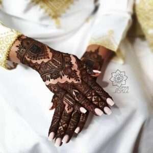 MEHNDI DESIGNS 131
