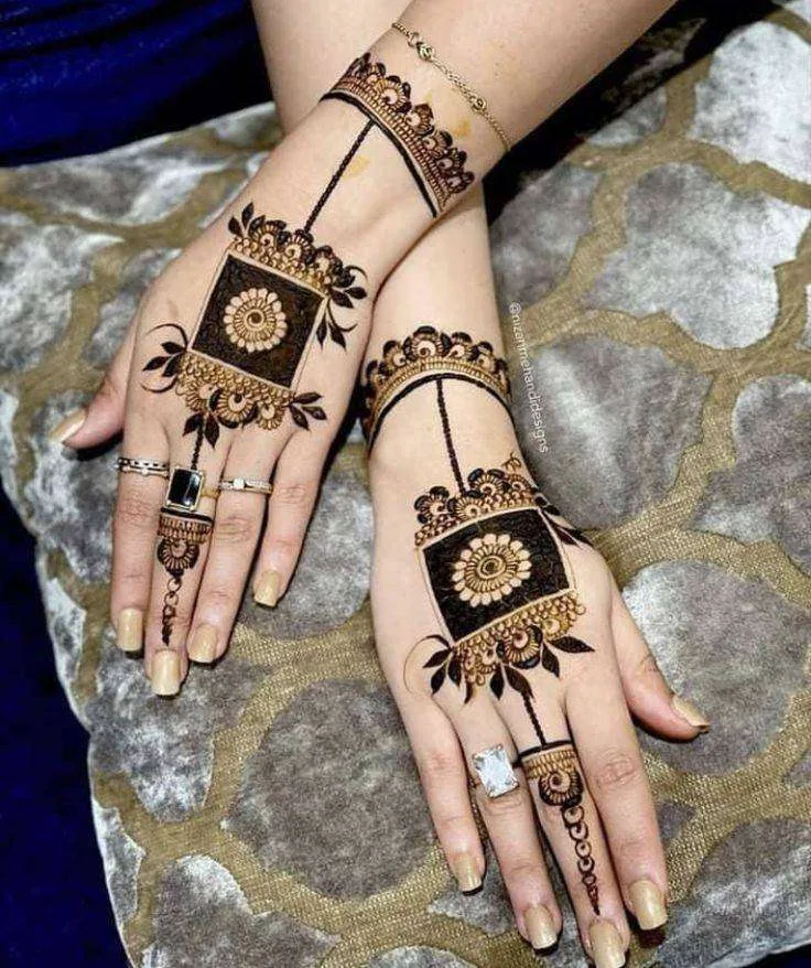 500+ Captivating Backhand Mehndi Designs: A Visual Showcase 43 MEHNDI DESIGNS 220 Simple Mehndi Designs