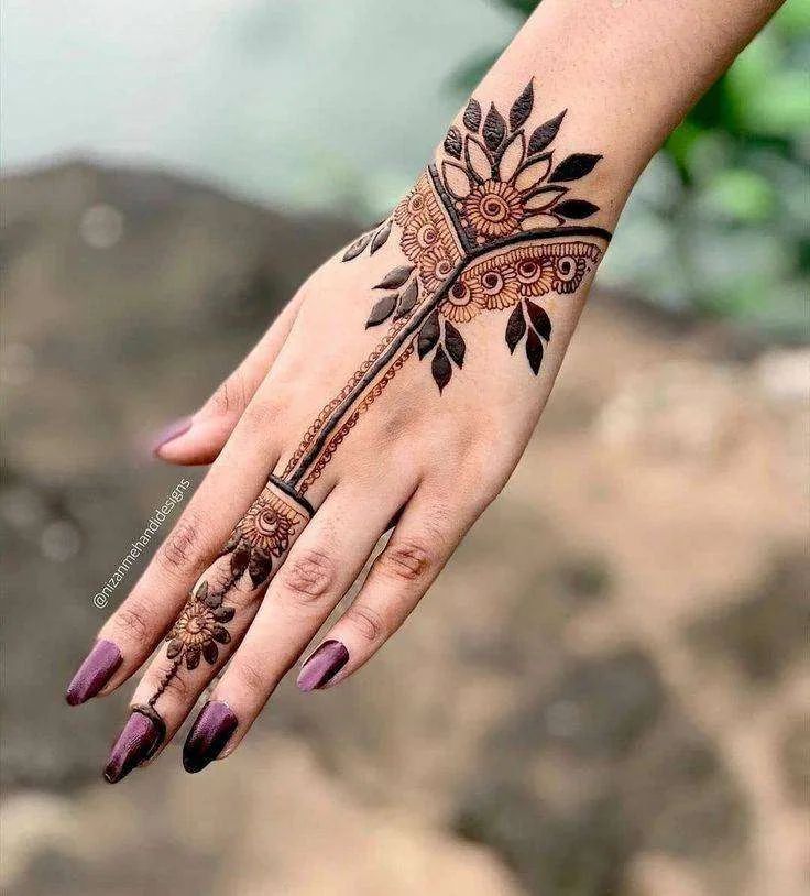 500+ Captivating Backhand Mehndi Designs: A Visual Showcase 41 MEHNDI DESIGNS 222 Simple Mehndi Designs