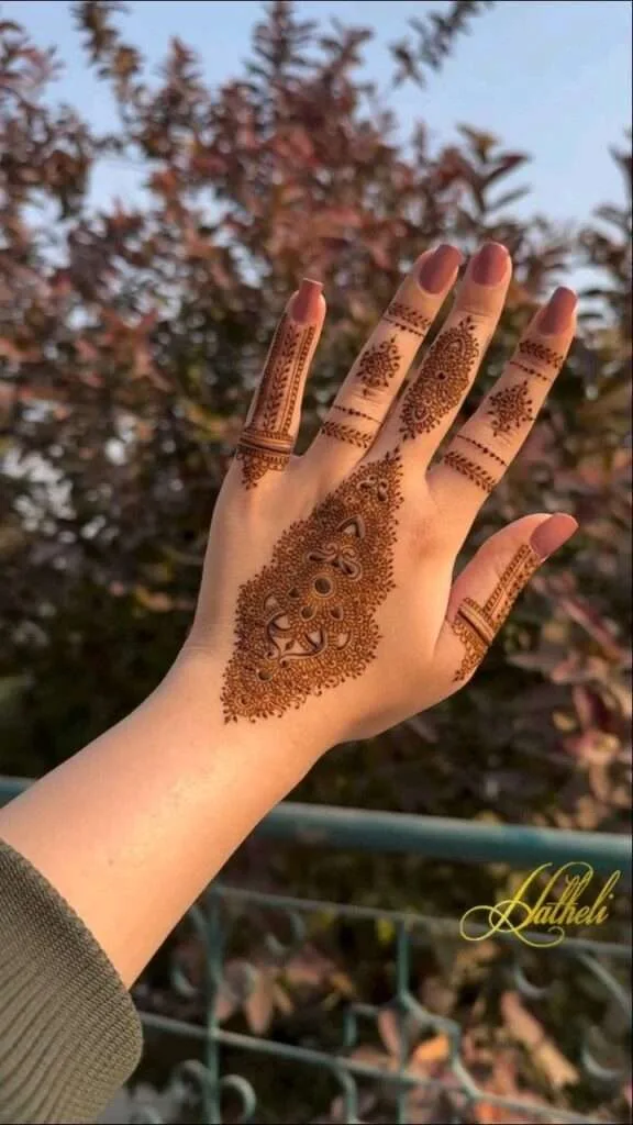 250+ Best Mehndi Designs for Hand Picture and Videos 174 Mehndi Designs