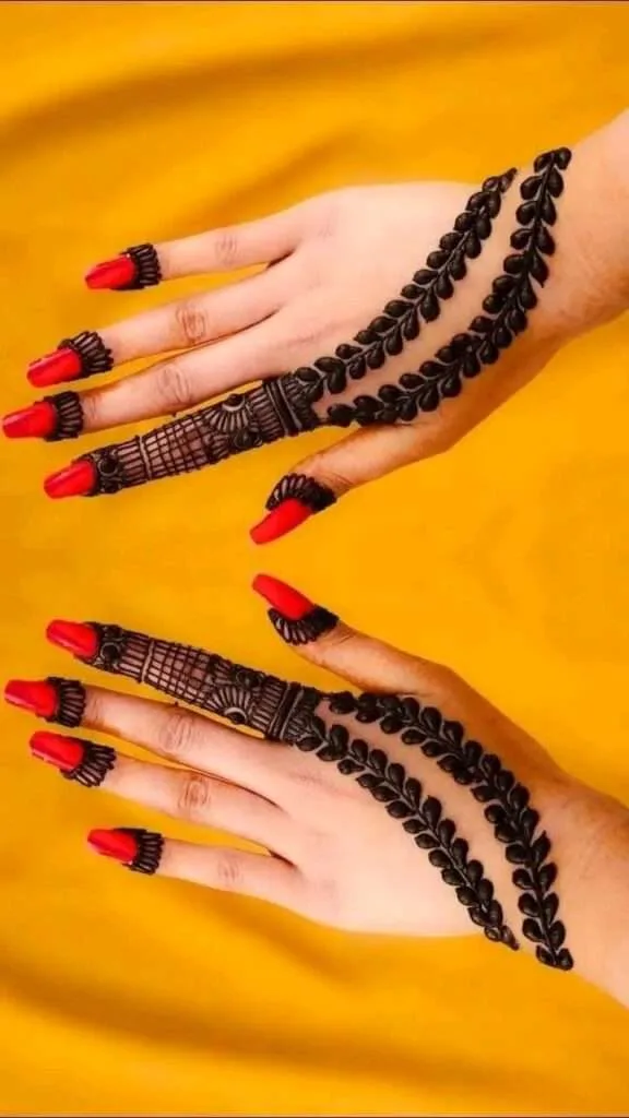50+ Discover the Beauty of New Best Mehndi Design Picture Images for Hands and Feet 47 MEHNDI DESIGNS 25 Simple Mehndi Designs