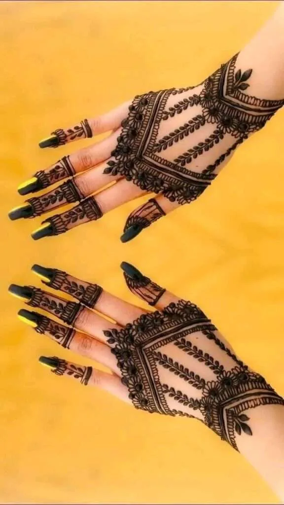 50+ Discover the Beauty of New Best Mehndi Design Picture Images for Hands and Feet 52 MEHNDI DESIGNS 30 Simple Mehndi Designs