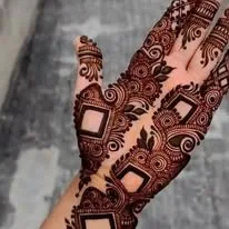 250+ Best Mehndi Designs for Hand Picture and Videos 117 front hand palm mehndi design