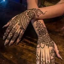 250+ Best Mehndi Designs for Hand Picture and Videos 114 backhand design of mehndi