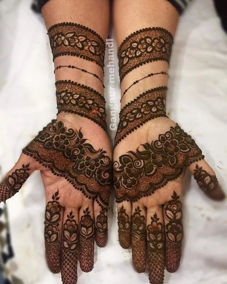 250+ Best Mehndi Designs for Hand Picture and Videos 102 back side mehndi design on both hand