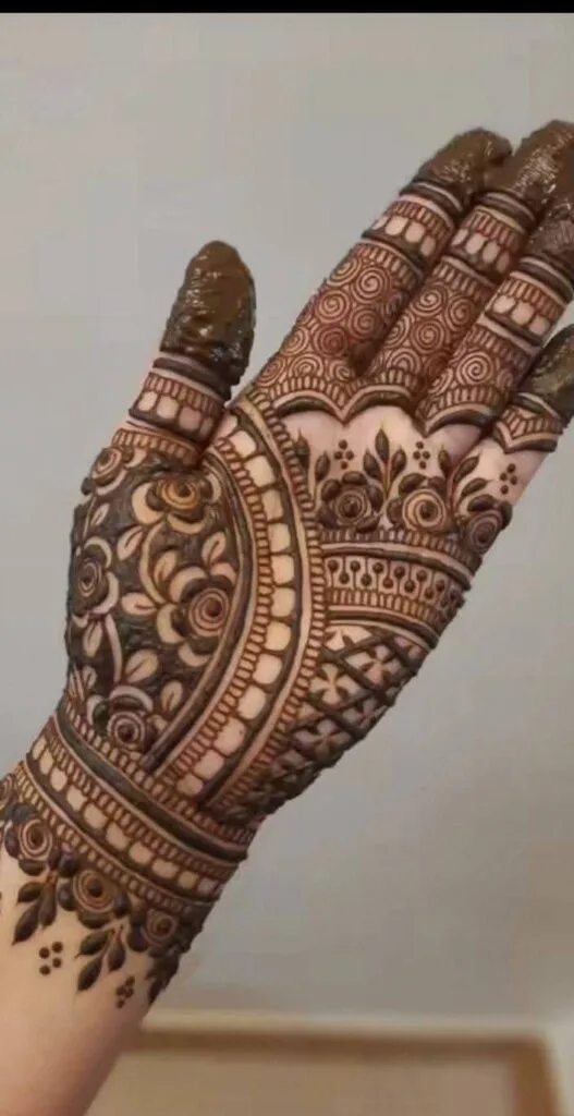 250+ Best Mehndi Designs for Hand Picture and Videos 62 front side mehndi