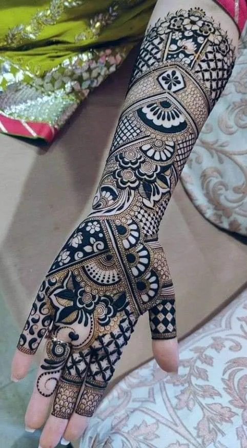 250+ Best Mehndi Designs for Hand Picture and Videos 59 full hand front side mehndi designs