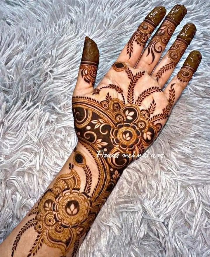 250+ Best Mehndi Designs for Hand Picture and Videos 55 full hand mehndi design front hand side