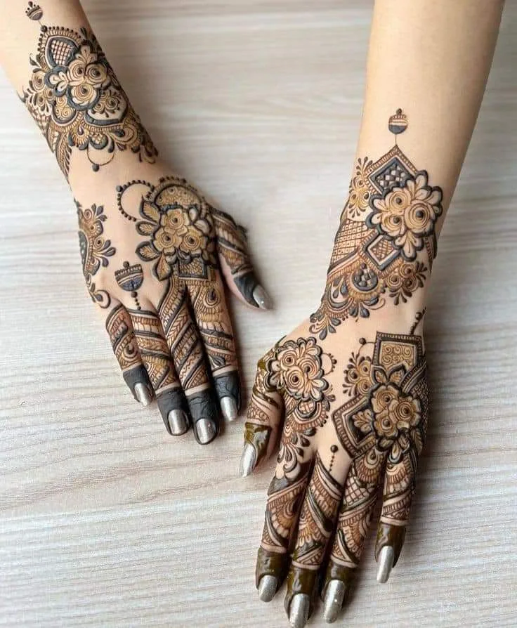 250+ Best Mehndi Designs for Hand Picture and Videos 34 mehndi design of full hand both back side