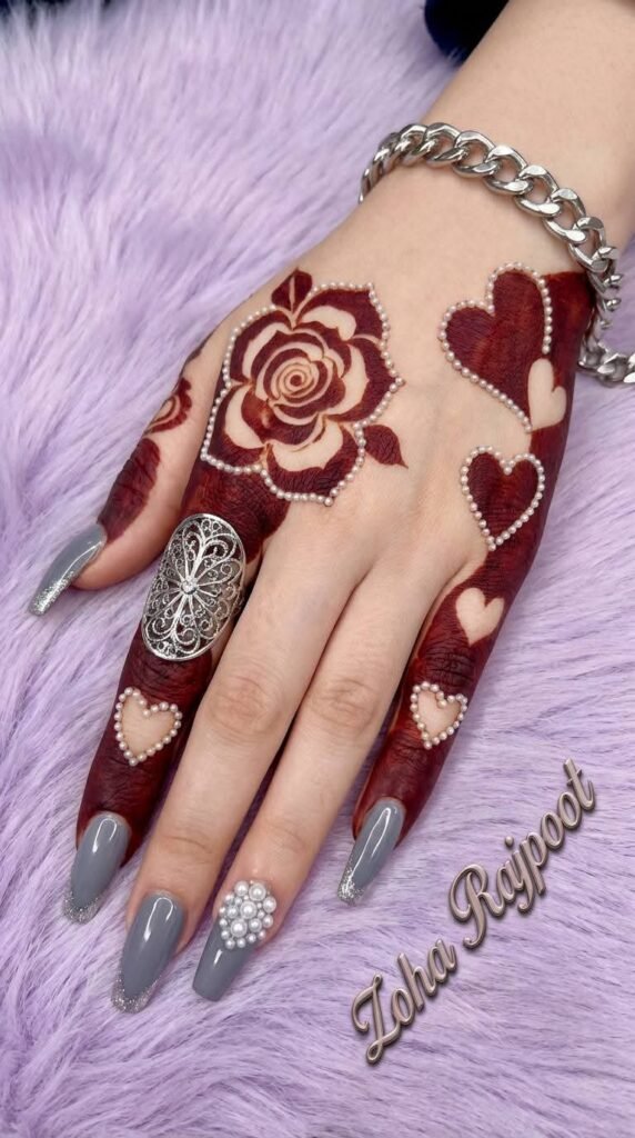 30 Best Eid Mehndi Designs 2 back hand side flower design