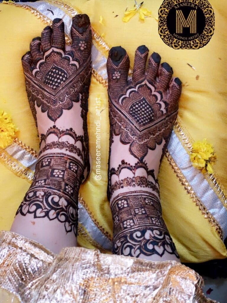 New Best Unique Mehndi Designs - Stylish & Simple Latest Henna Ideas 22 bridal foot mehndi design